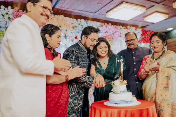 Akshay & Pooja 40